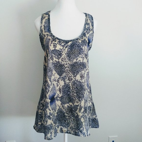 Beautiful lace racer back chemise on blue reptile animal print satin-like print - Picture 2 of 7